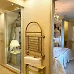 Royal & 5* Riga