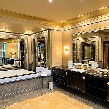 Hotel Royal & Riga