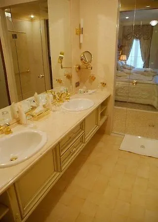 Royal & Viesnīca Riga