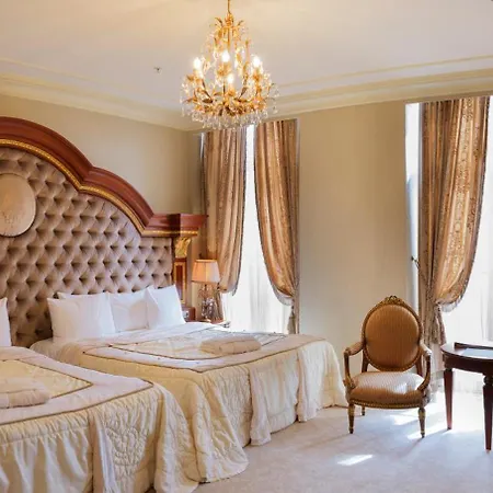 Royal & 5* Riga